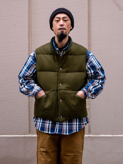 PUFF VEST / Olive