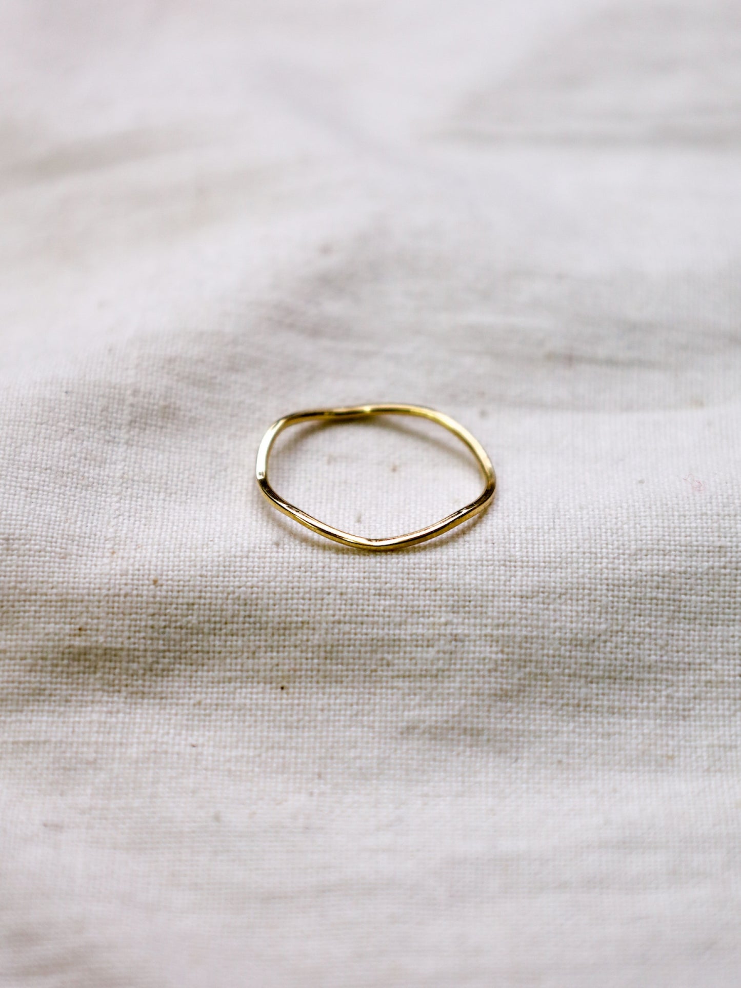 GOLD RING / Gold
