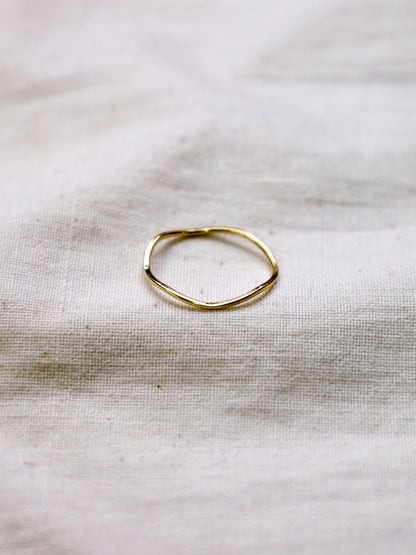 GOLD RING / Gold