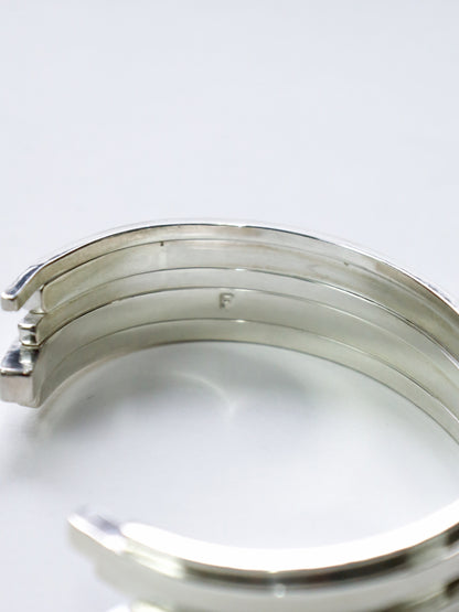 UNEVEN BARS BANGLE(Middle) / Silver × Silver
