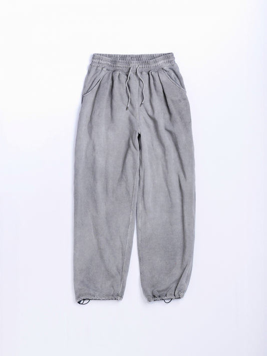 PIGMENT DYED TUCK WIDE SWEAT PANTS / Gray